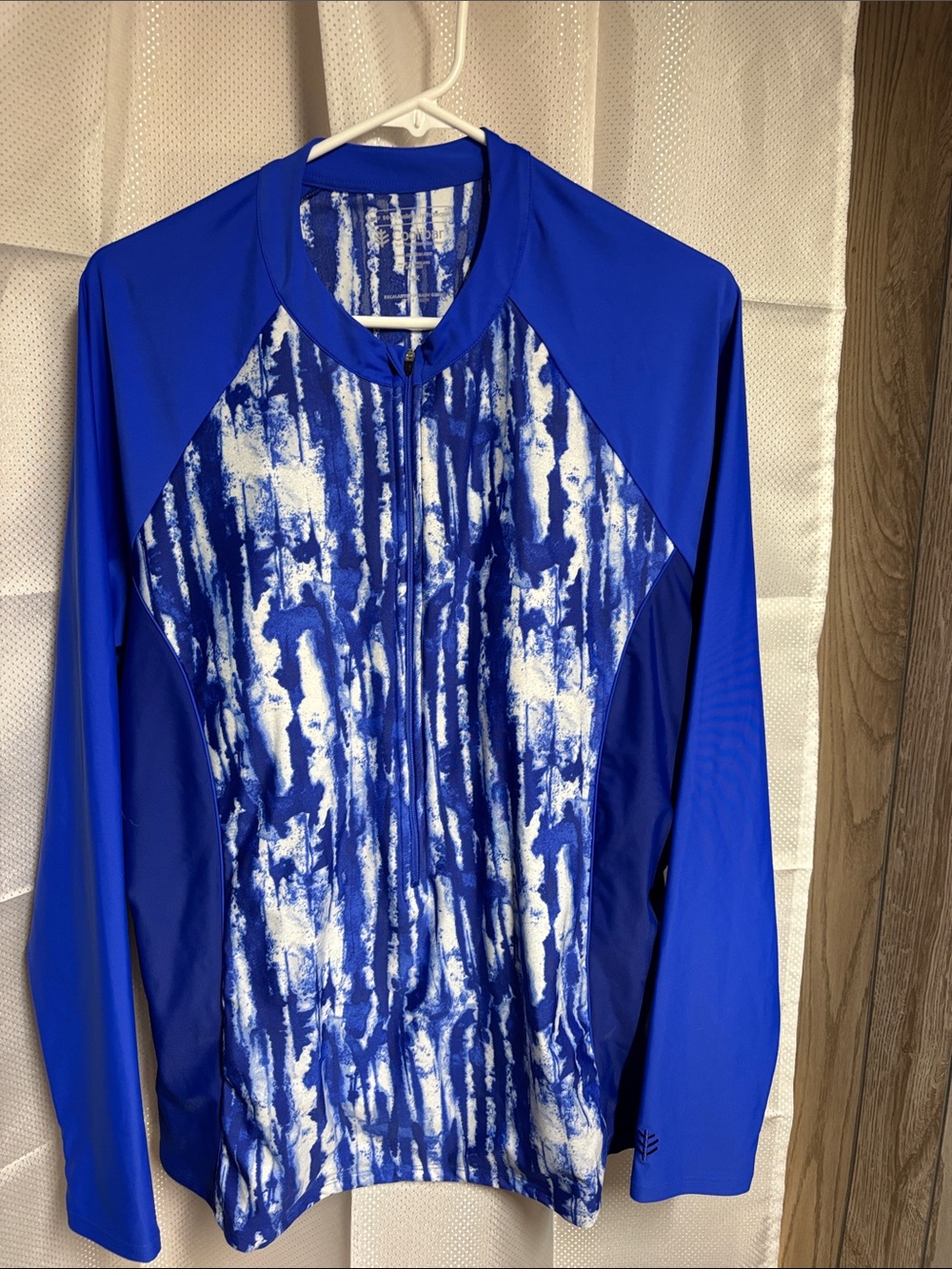 Coolibar Blue & White Zip-Front Rash Guard